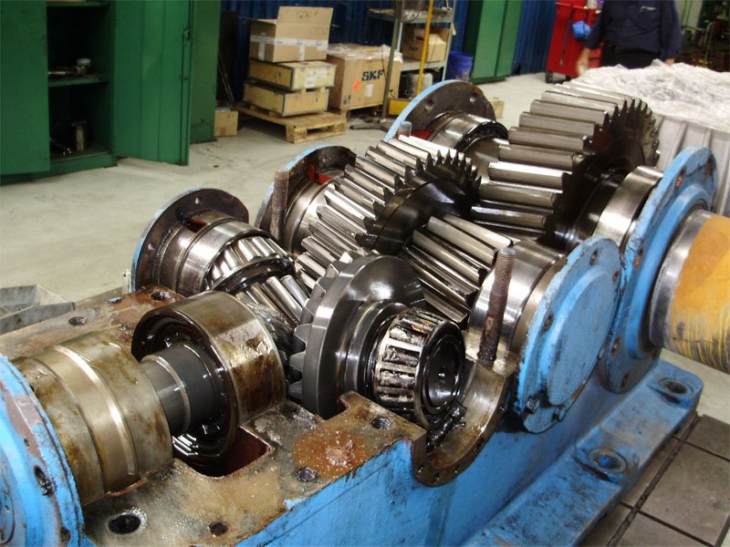 industrial gearboxes, industrial gears, bespoke gearboxes, gearbox design, gearbox manufacture, geared motors, helical worm gear units, helical bevel helical, worm gear units, inline geared motors, helical gear units, bevel helical gear units, shaft mount helical gear units, worm gear sets, variable speed